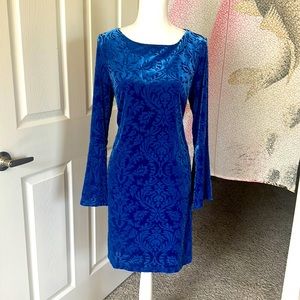 NWOT ECI New York velvet dress size M